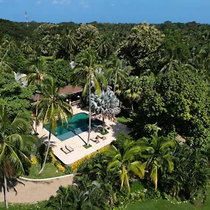 4* Hotel Gardenia Springs